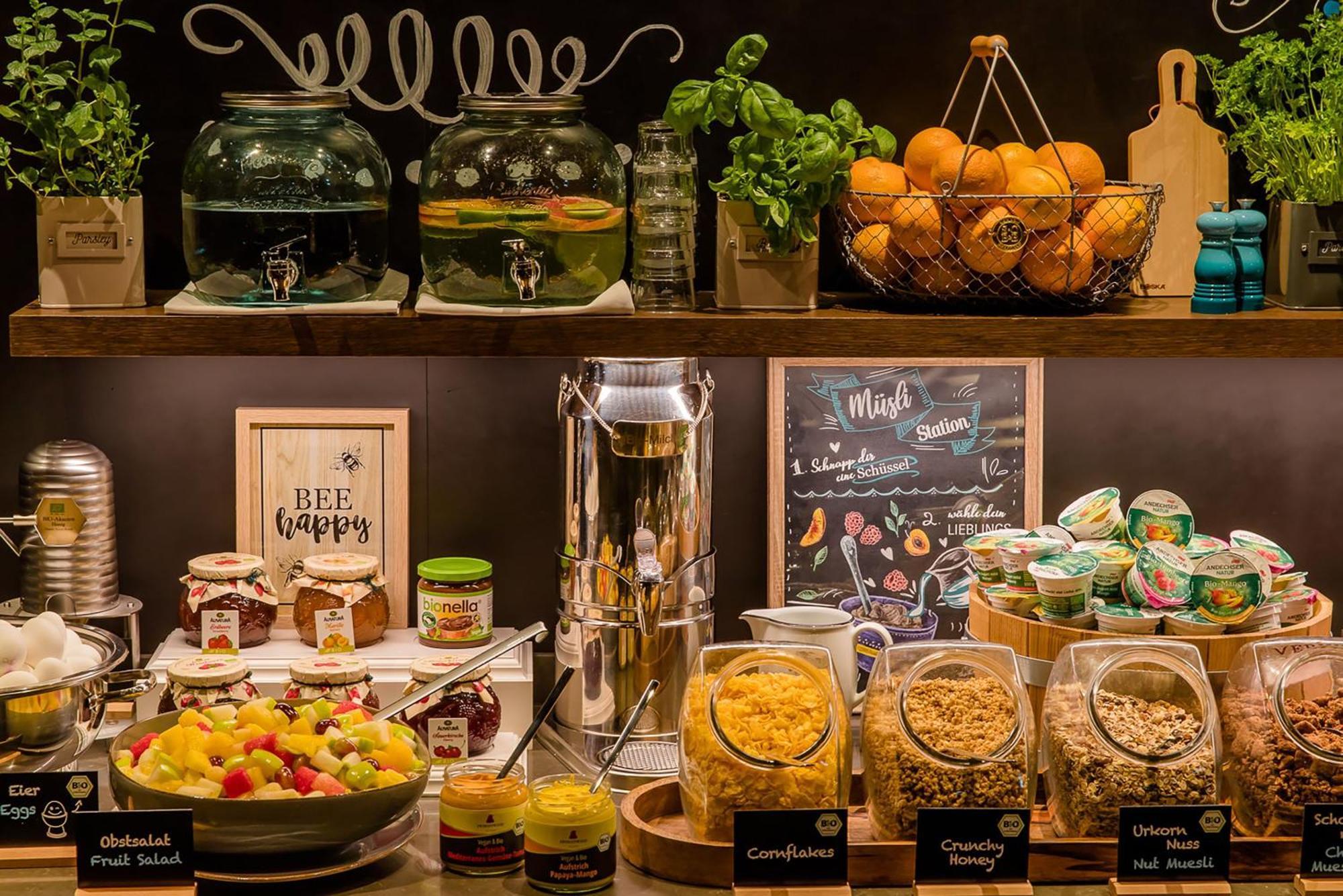 Motel One Bonn-Beethoven ภายนอก รูปภาพ